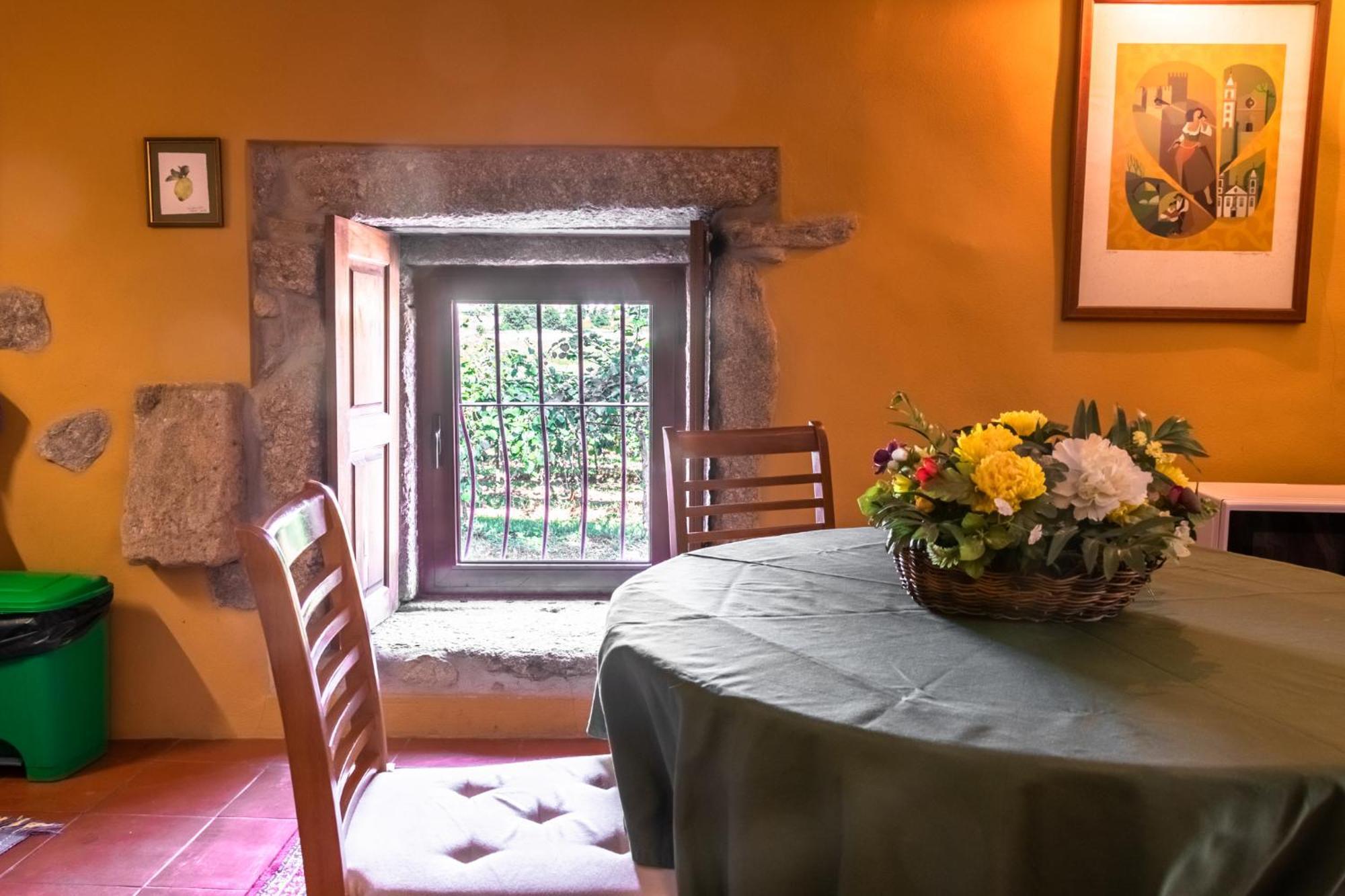 Quinta De S.Vicente Hotel Geraz do Minho Luaran gambar